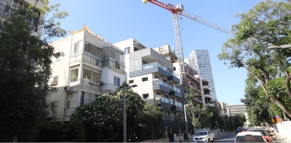 נדלן בנייה דירה תל אביב